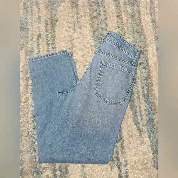 Forever 21 Premium Distressed Jeans sz 26 GUC - Picture 3 of 8